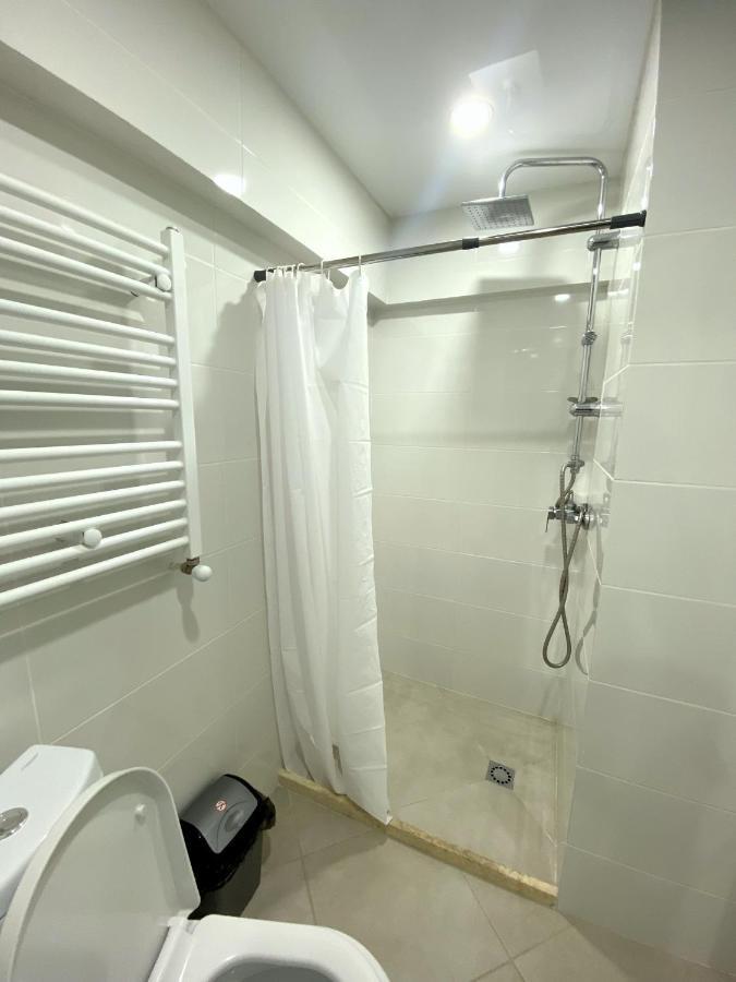 Gss - B Apartment Tbilisi Exterior foto