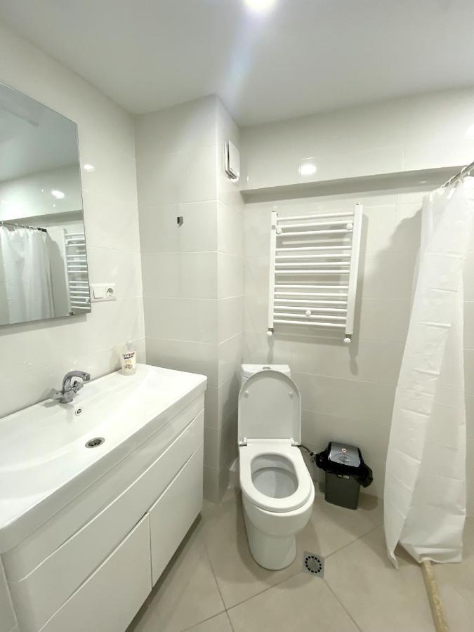 Gss - B Apartment Tbilisi Exterior foto